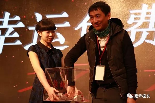 别人1加1大于2大于3，雍禾植发1加1小于2