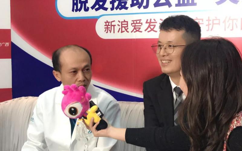 贞韩医生直播植发手术！打破植发医生不植发谣言！