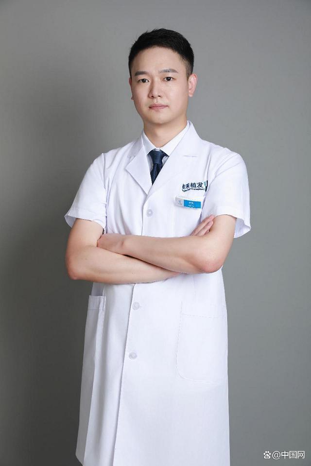 雍禾植发李强：从“手术工匠”到“一人一案”好医生